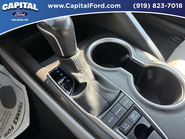 Used 2023 Toyota Camry XLE FWD image 30