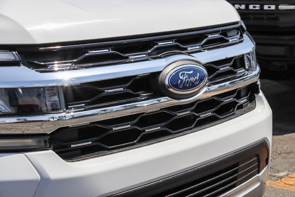 Certified 2024 Ford Expedition Max Limited AWD/4WD image 7