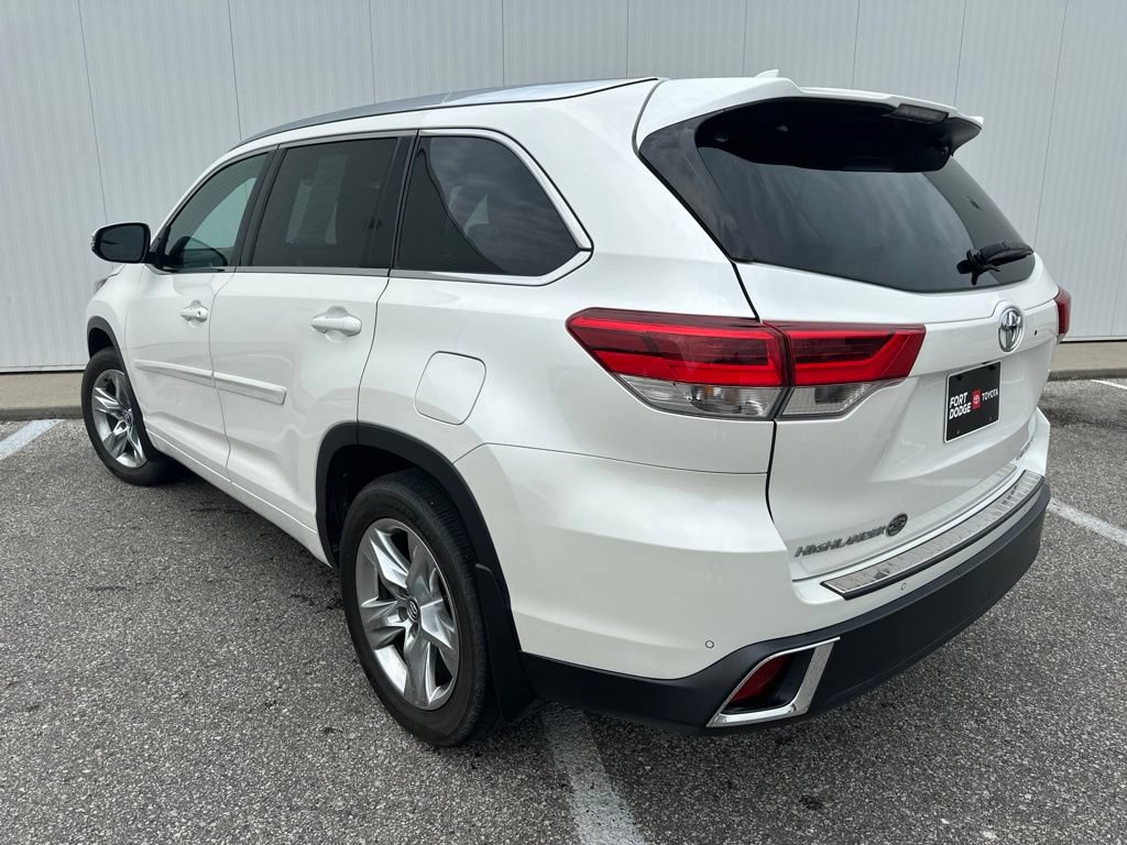 Used 2019 Toyota Highlander Limited AWD/4WD image 5