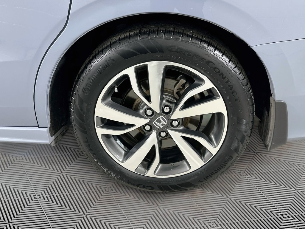 Used 2023 Honda Odyssey Touring image 29