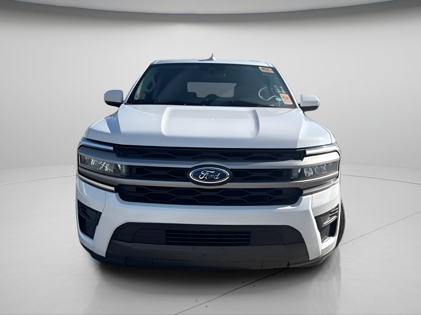 Certified 2024 Ford Expedition XLT AWD/4WD image 17