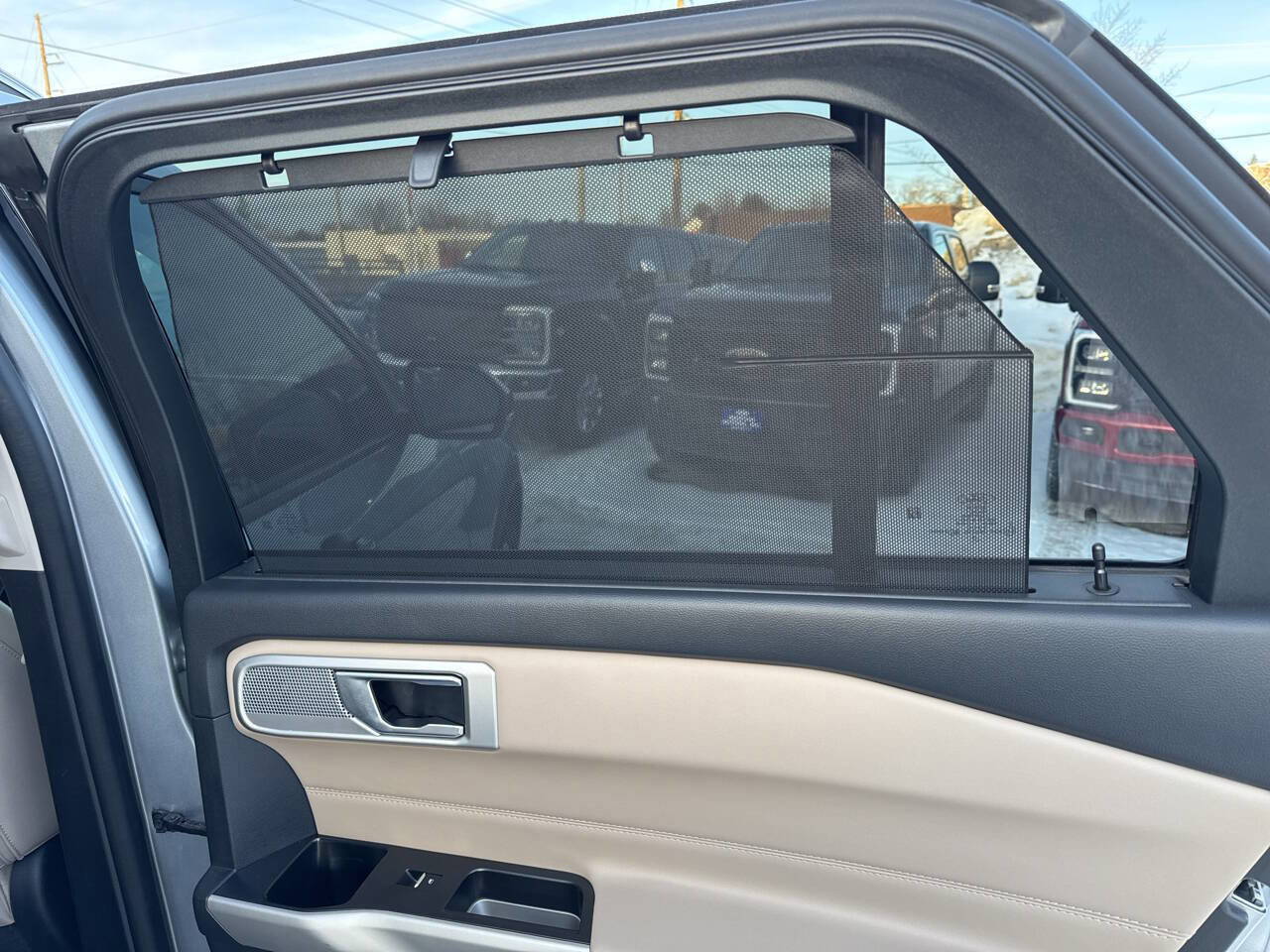 Certified 2023 Ford Explorer Limited w/ Equipment Group 301A image 16