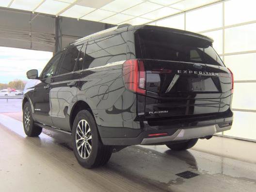Certified 2025 Ford Expedition Platinum AWD/4WD image 9
