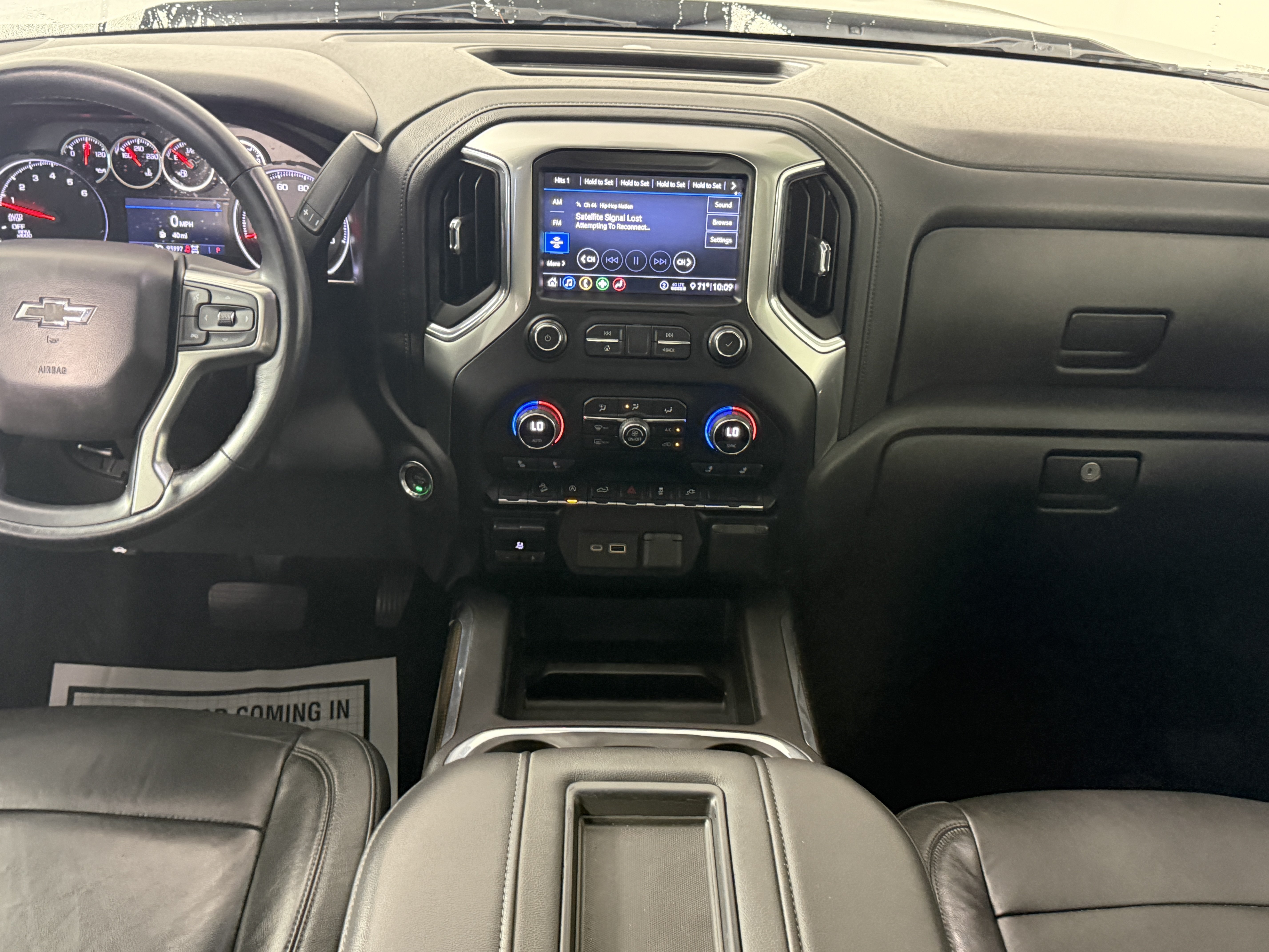 Used 2020 Chevrolet Silverado 1500 LT Trail Boss AWD/4WD image 11