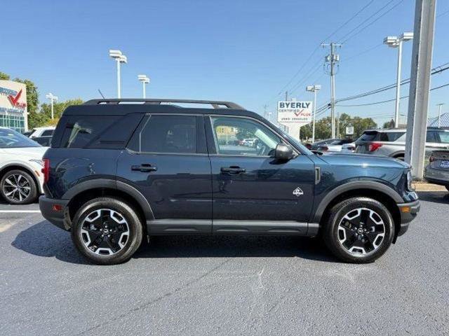 Certified 2023 Ford Bronco Sport Outer Banks w/ Tech Package image 4