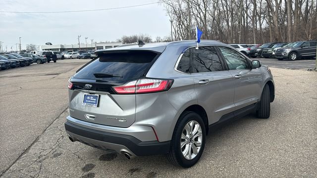 Certified 2020 Ford Edge Titanium image 5