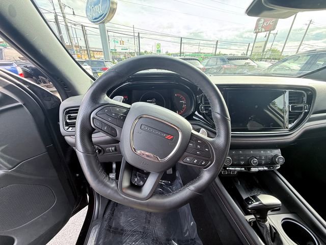 Used 2025 Dodge Durango GT AWD/4WD image 31