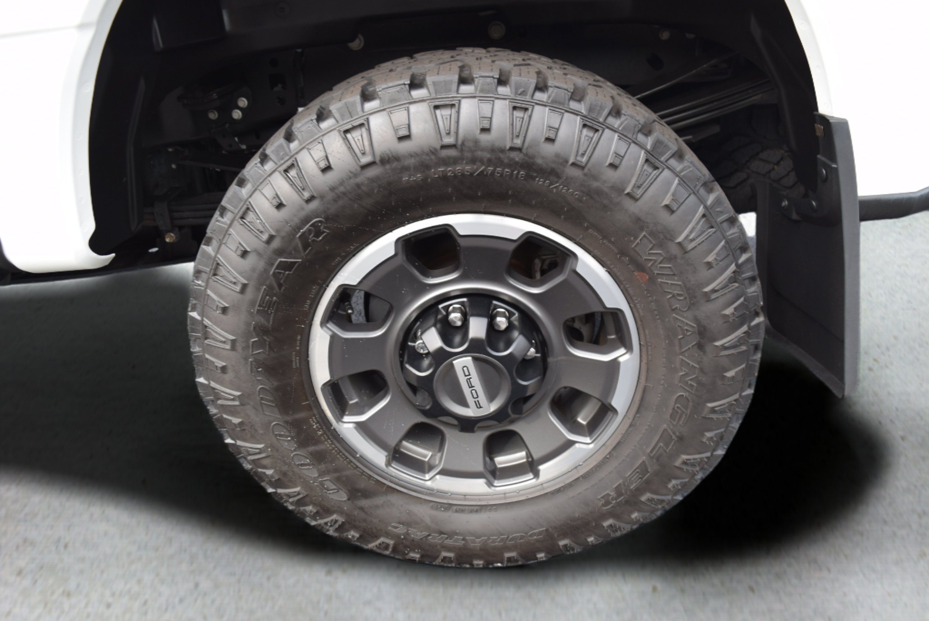 Certified 2024 Ford F250 Platinum w/ Tremor Off-Road Package AWD/4WD image 7