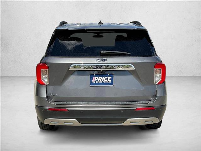 Certified 2023 Ford Explorer XLT w/ Equipment Group 202A RWD image 4