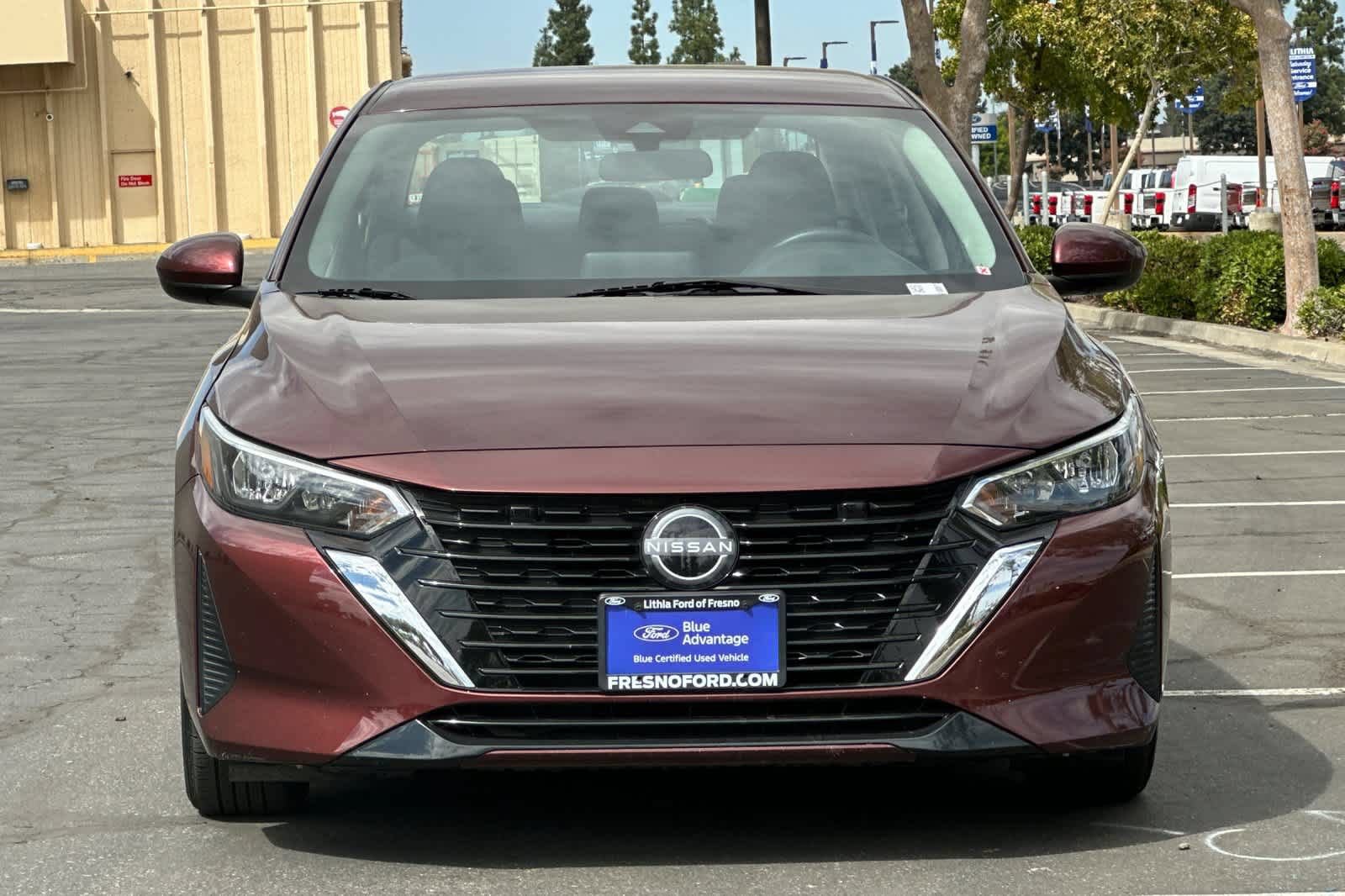 Used 2025 Nissan Sentra SV FWD image 11