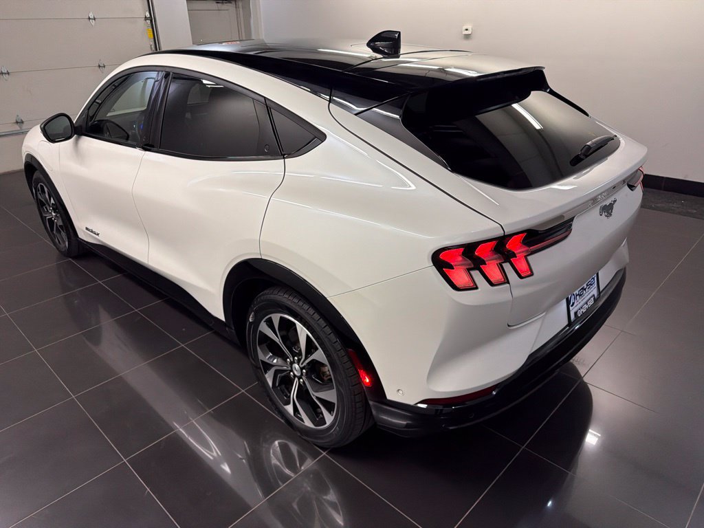 Certified 2023 Ford Mustang Mach-E Premium AWD/4WD image 4