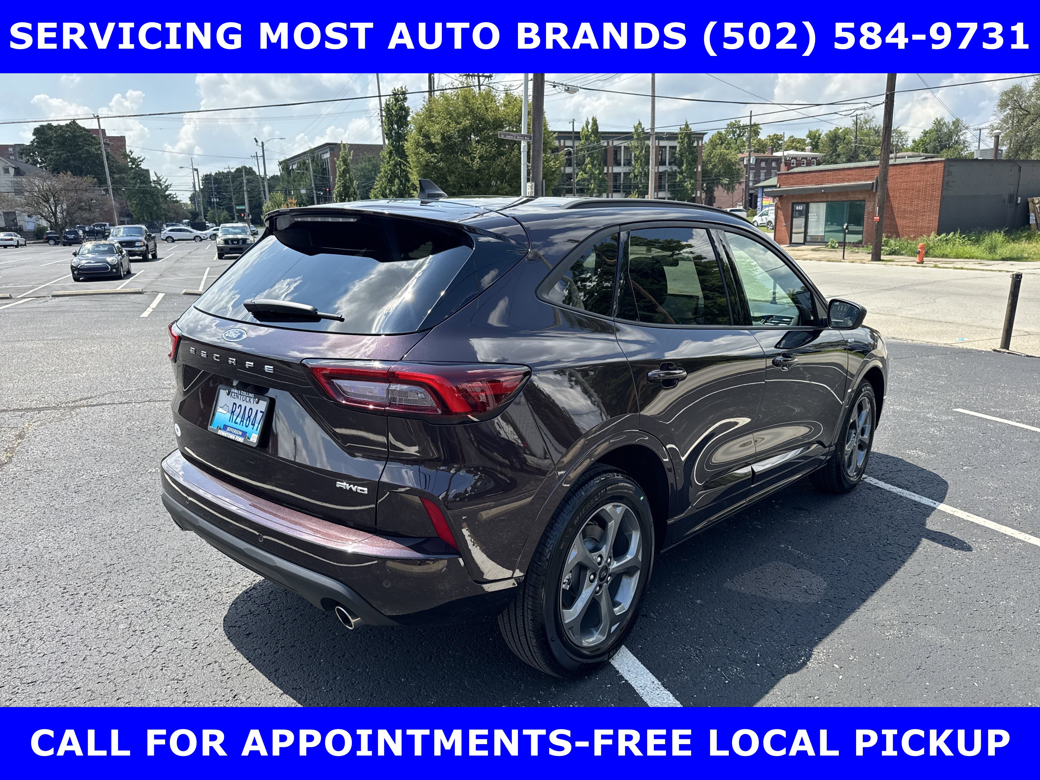 Certified 2023 Ford Escape ST-Line w/ Tech Pack #1 image 5