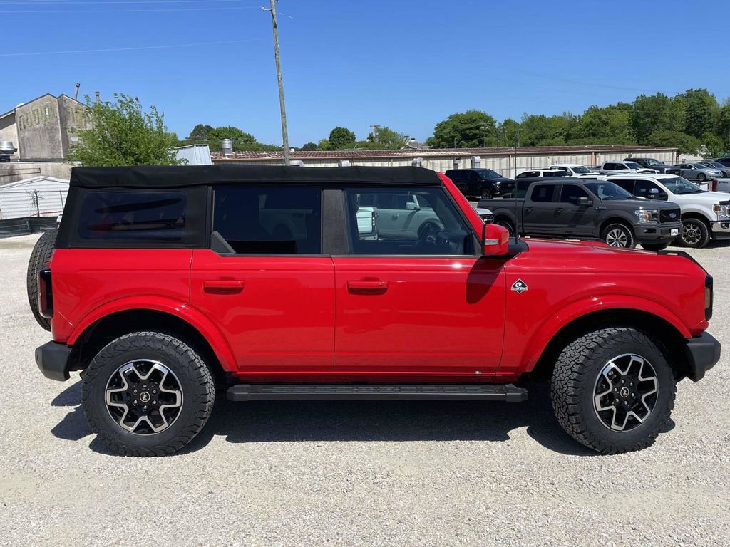 Certified 2022 Ford Bronco Outer Banks image 6