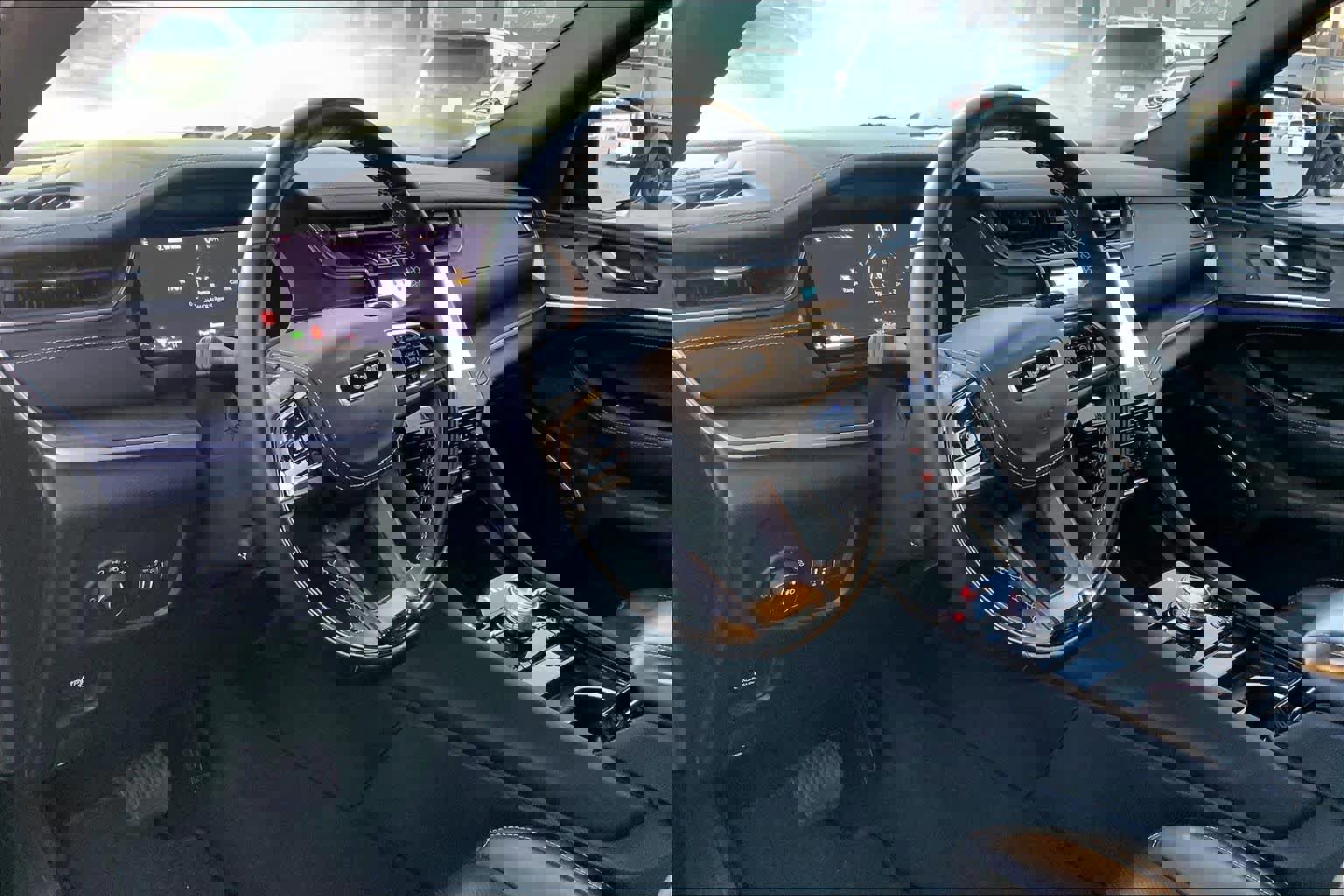 Used 2023 Jeep Grand Cherokee L Overland w/ Advanced Protech Group III image 17