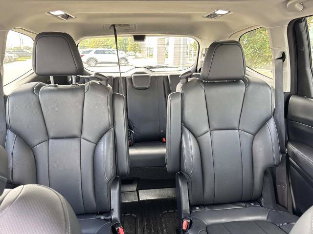 Used 2023 Subaru Ascent Touring AWD/4WD image 9