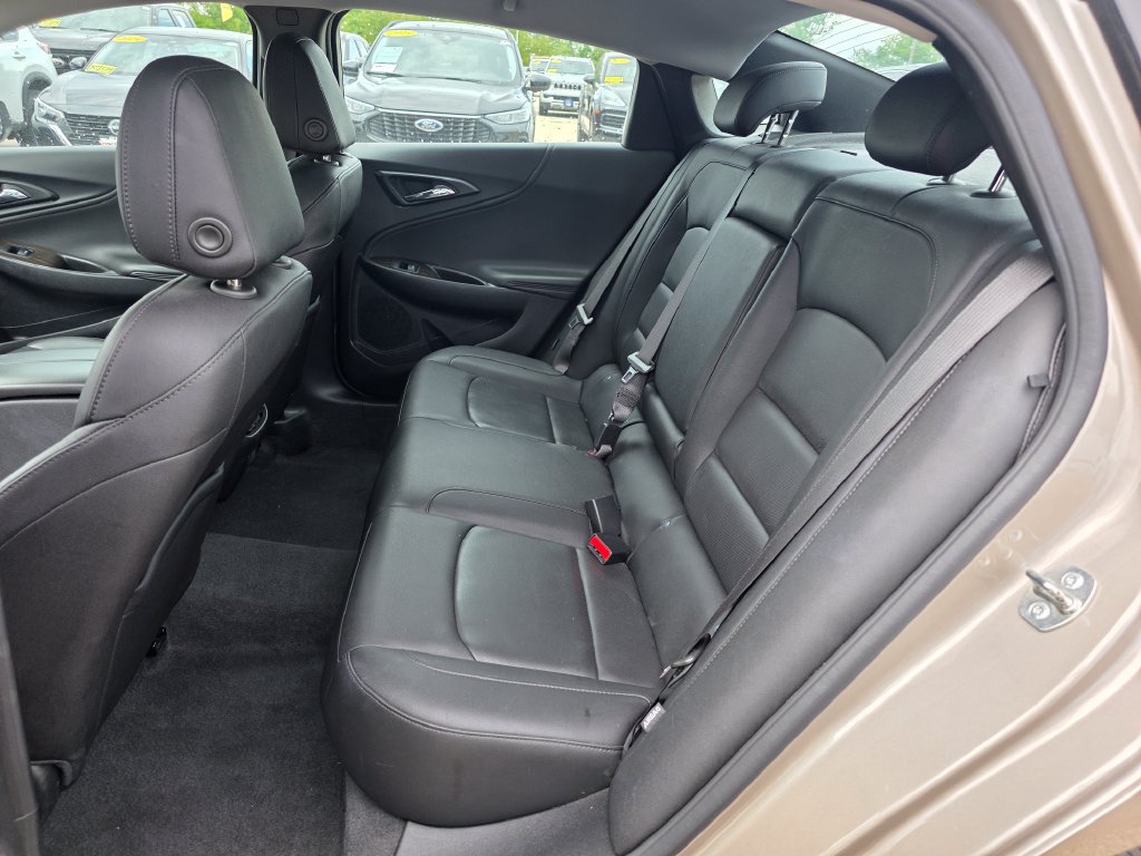 Used 2024 Chevrolet Malibu LT FWD image 18