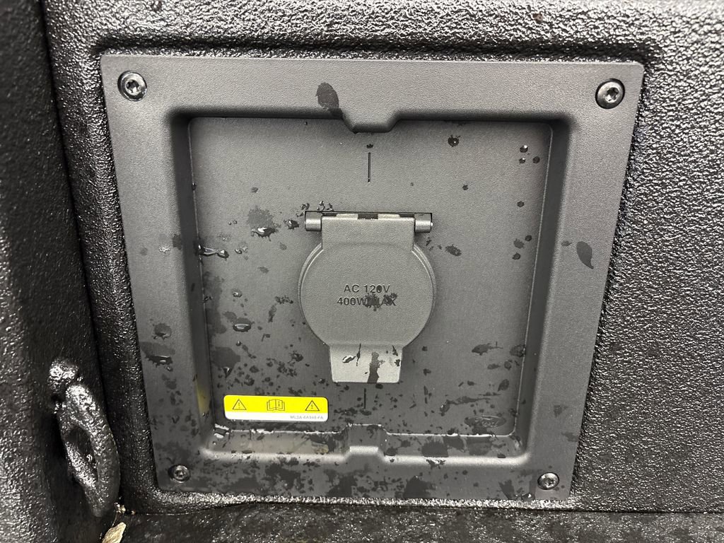 Certified 2023 Ford F150 Lariat w/ Equipment Group 502A High image 31