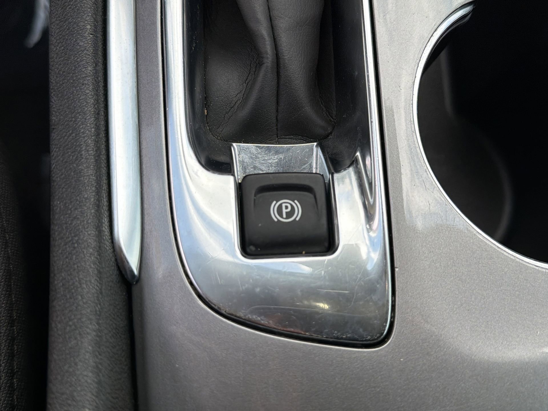 Used 2024 Chevrolet Malibu LT image 11