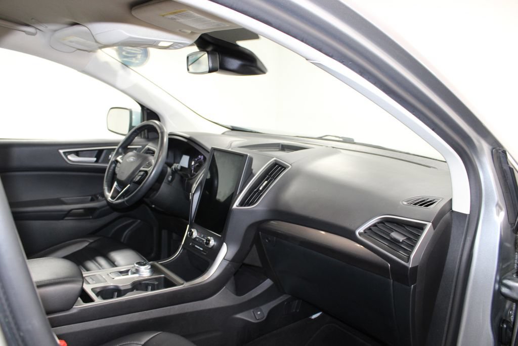 Certified 2024 Ford Edge SEL AWD/4WD image 28