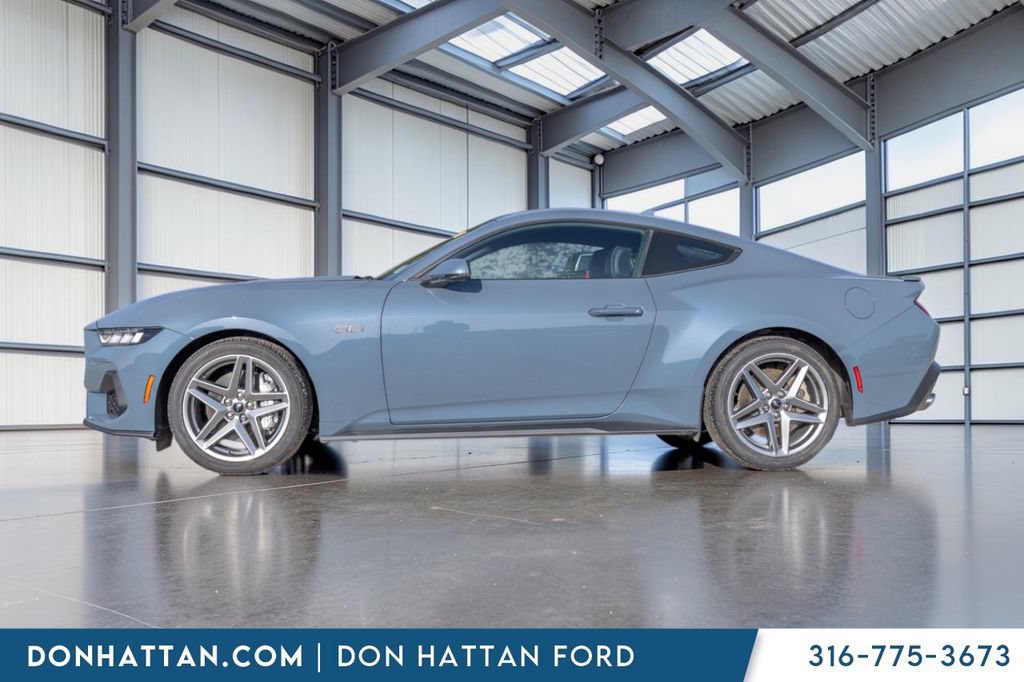 Certified 2024 Ford Mustang GT Premium RWD image 3