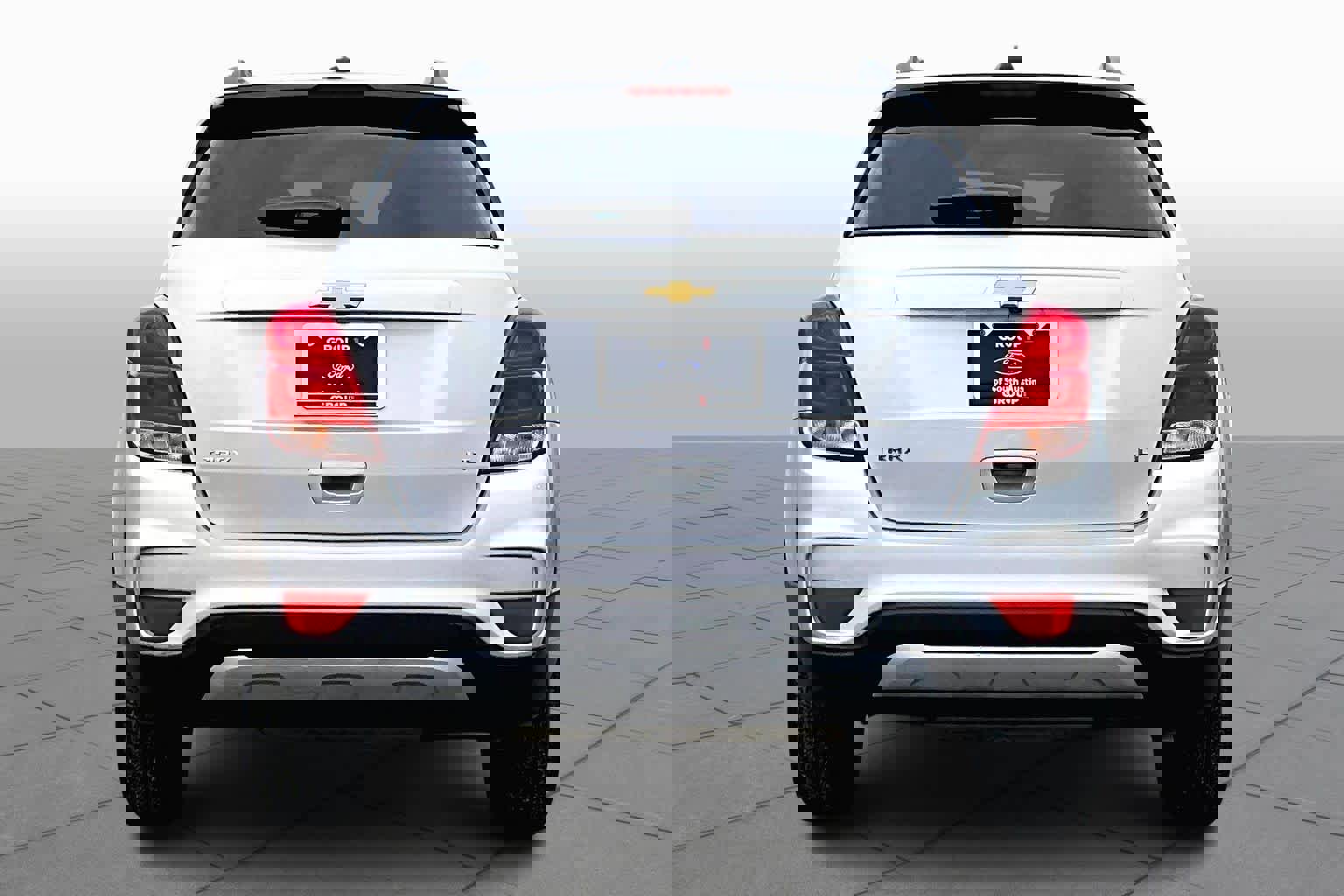 Used 2020 Chevrolet Trax LT w/ LT Convenience Package image 4