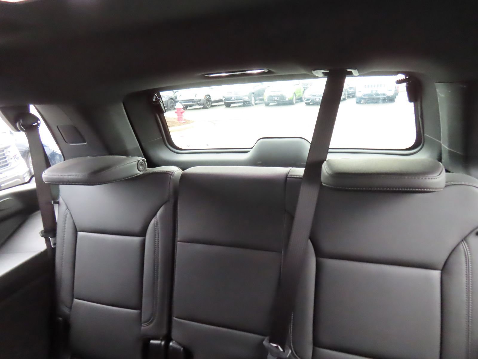 Used 2025 Chevrolet Tahoe LT image 30