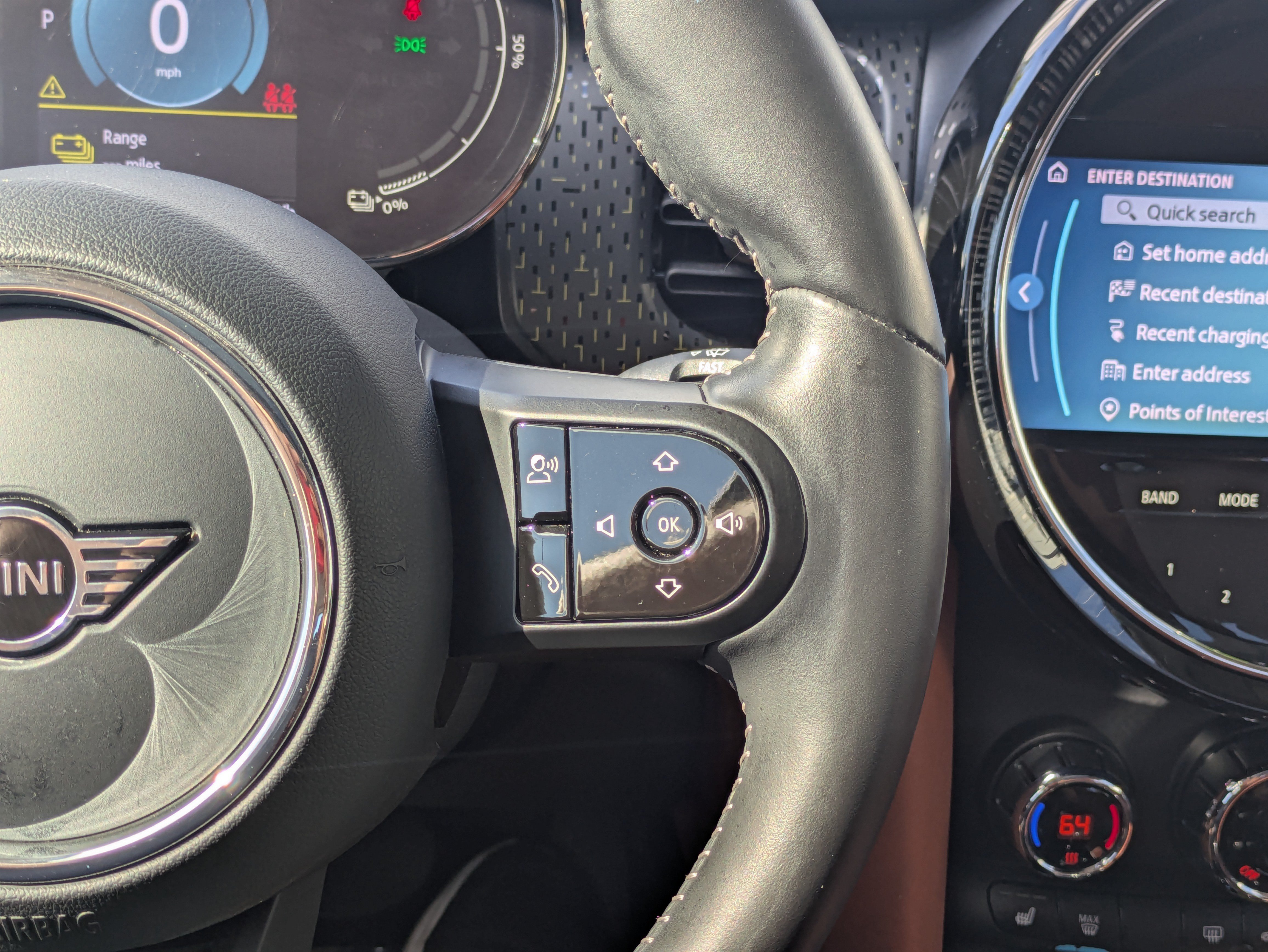 Used 2024 MINI Cooper SE FWD image 24