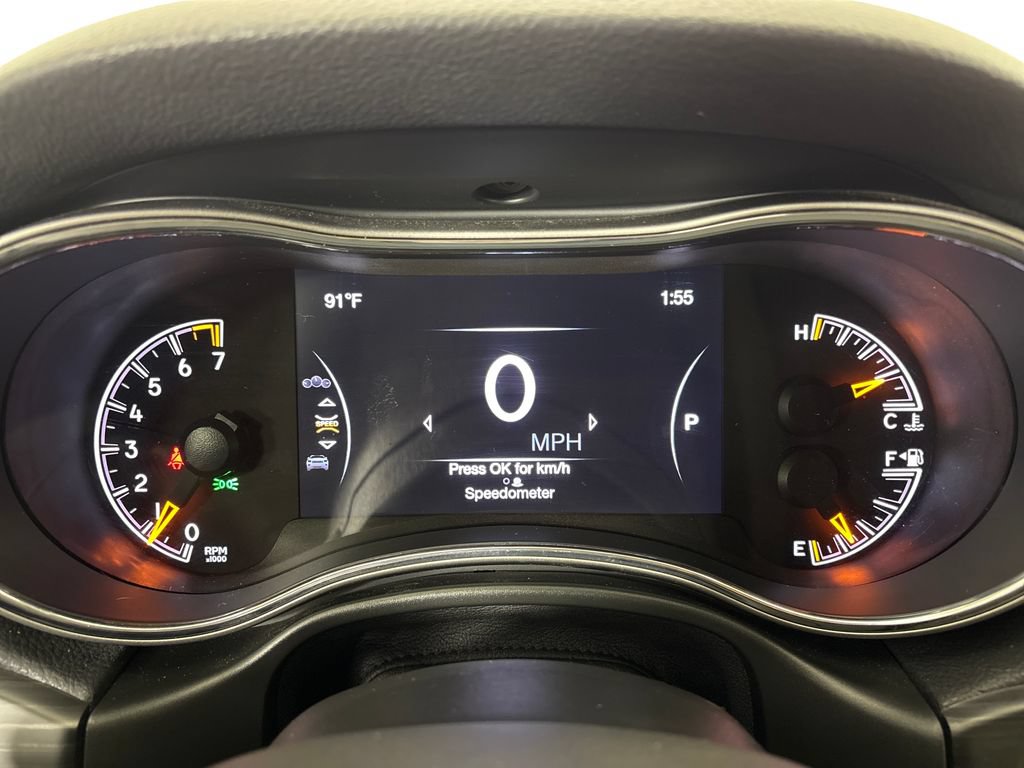 Used 2021 Jeep Grand Cherokee Limited AWD/4WD image 21