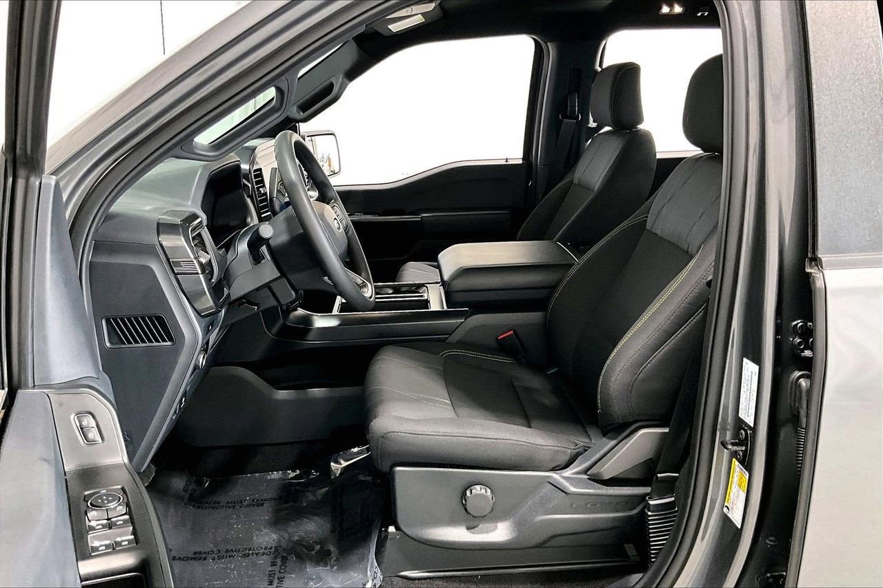 Certified 2025 Ford F150 STX w/ STX Black Appearance Package image 19