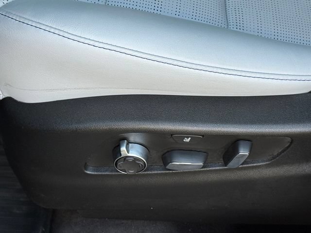 Used 2024 Cadillac XT4 Sport AWD/4WD image 8
