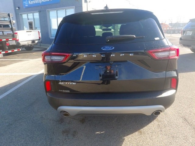 Certified 2025 Ford Escape Active w/ Cold Weather Package image 7