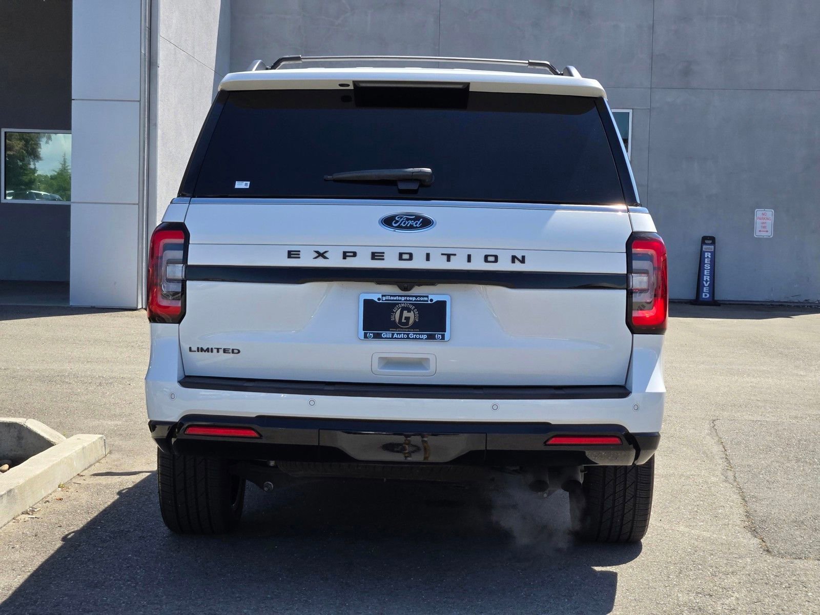 Certified 2023 Ford Expedition Limited AWD/4WD image 5