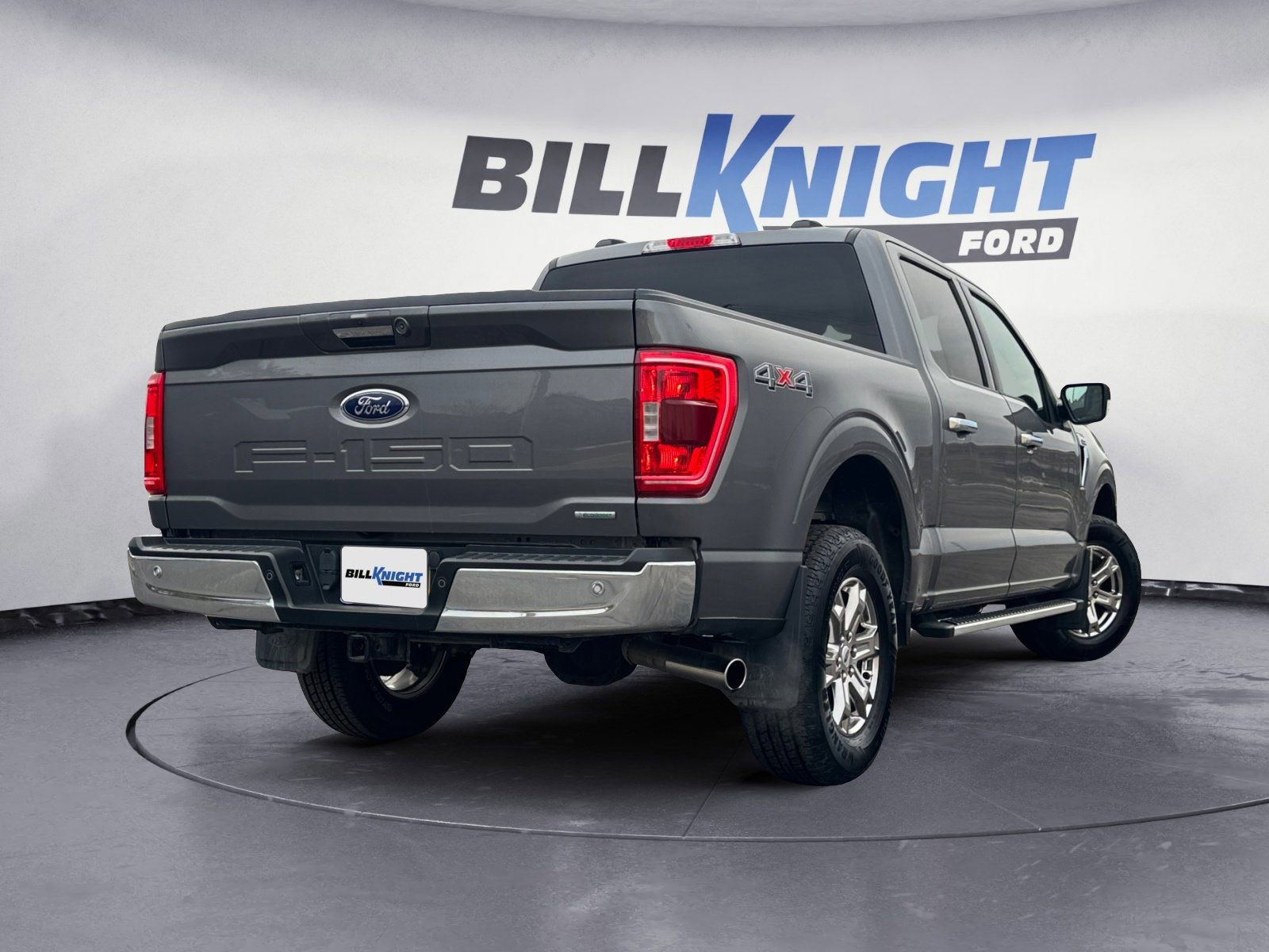 Certified 2022 Ford F150 XLT w/ Equipment Group 302A High image 5