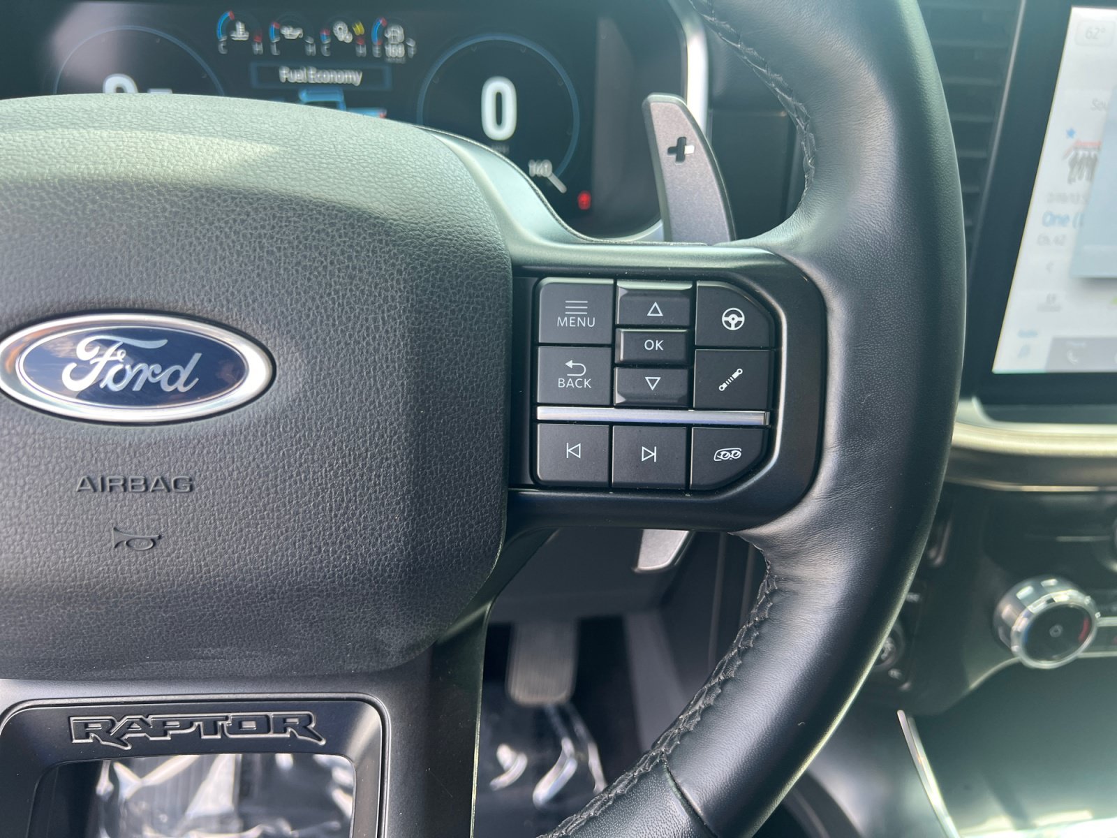 Certified 2022 Ford F150 Raptor w/ Raptor 37 Performance Package AWD/4WD image 17