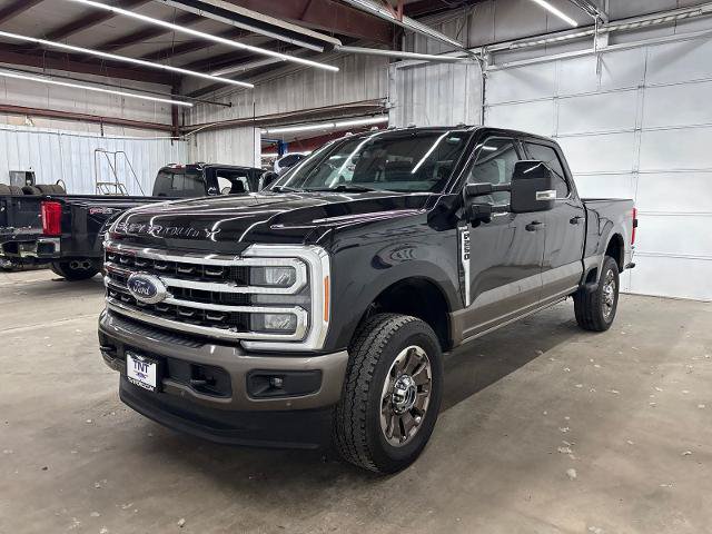 Certified 2023 Ford F250 King Ranch w/ FX4 Off-Road Package AWD/4WD image 4