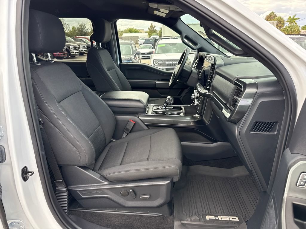 Certified 2022 Ford F150 XLT w/ Equipment Group 302A High image 27