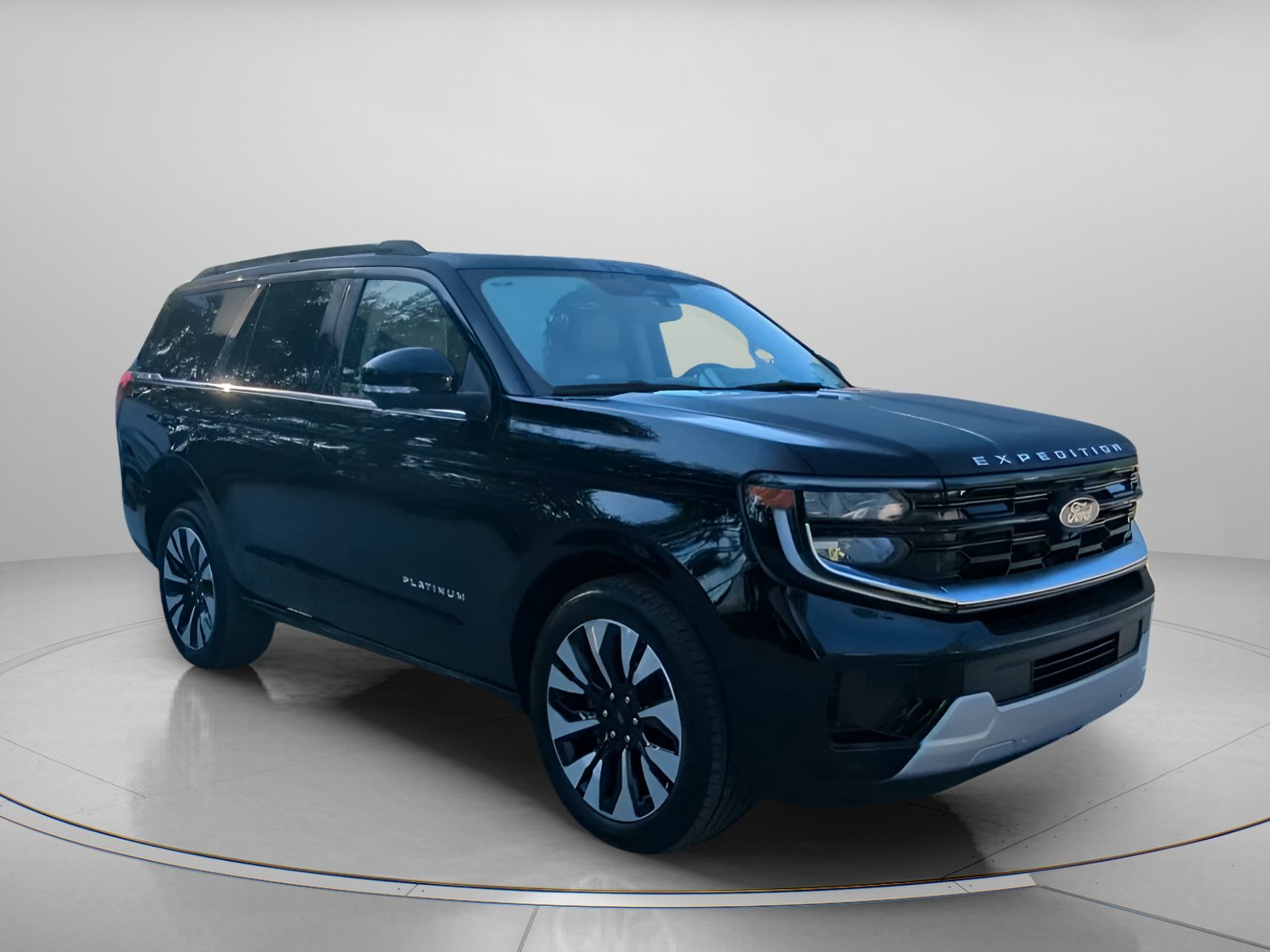 Certified 2025 Ford Expedition Platinum w/ Driver's Package AWD/4WD image 2