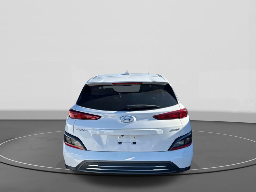 Used 2023 Hyundai Kona SEL image 4