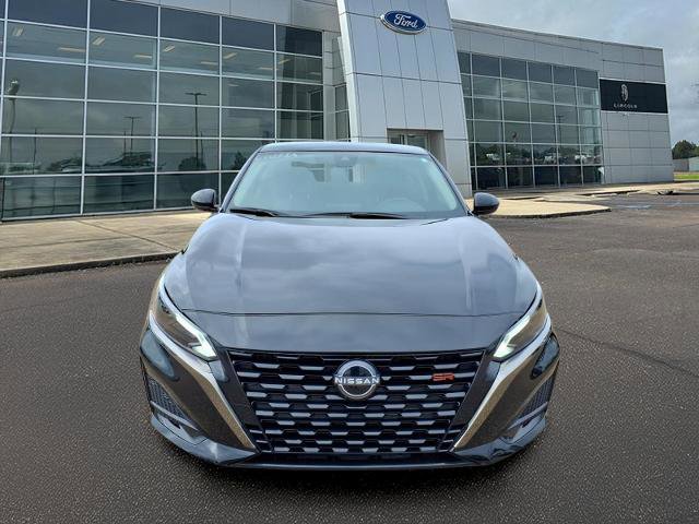 Used 2025 Nissan Altima 2.5 SR FWD image 8