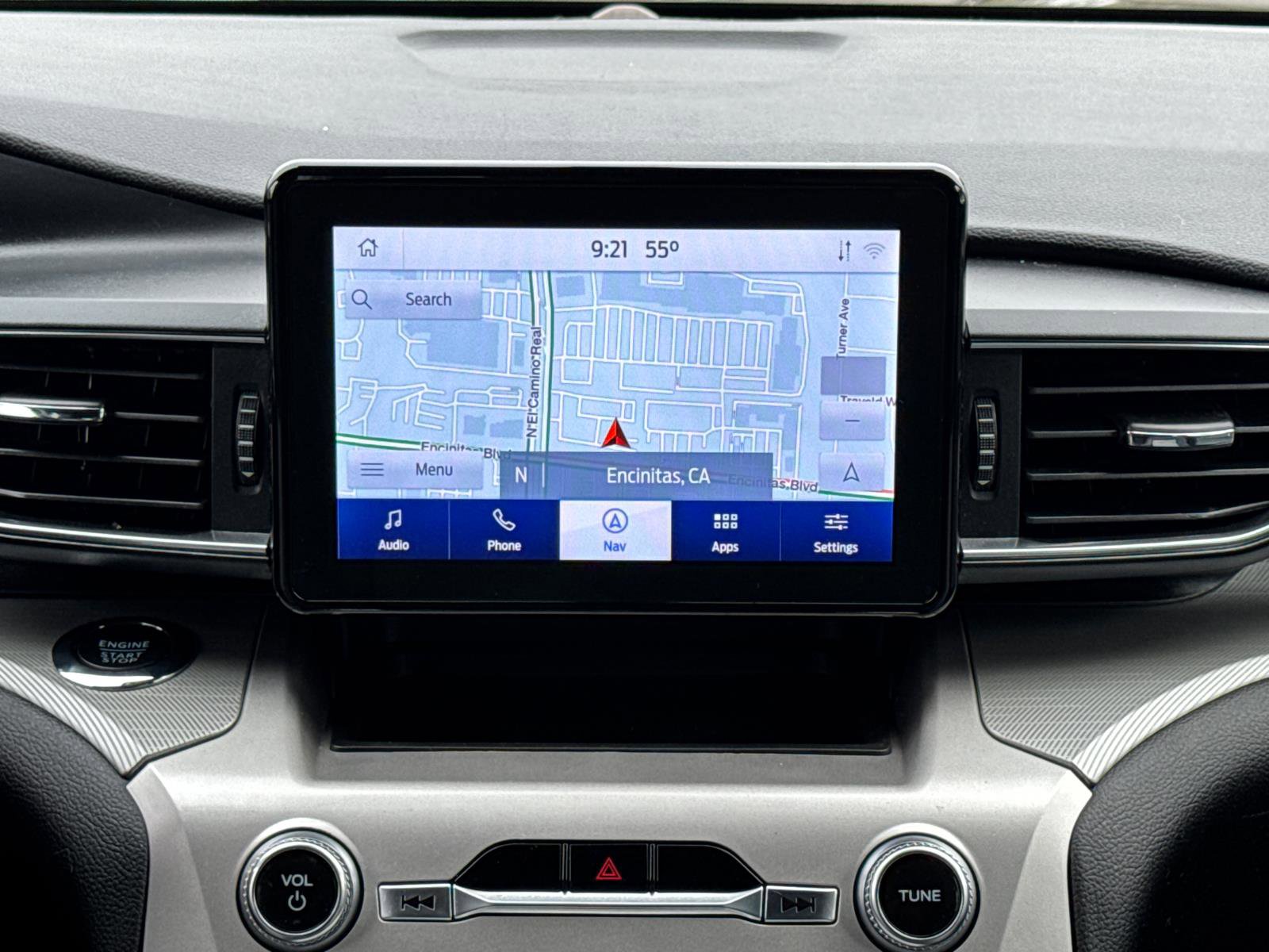 Certified 2022 Ford Explorer XLT w/ Equipment Group 202A image 24