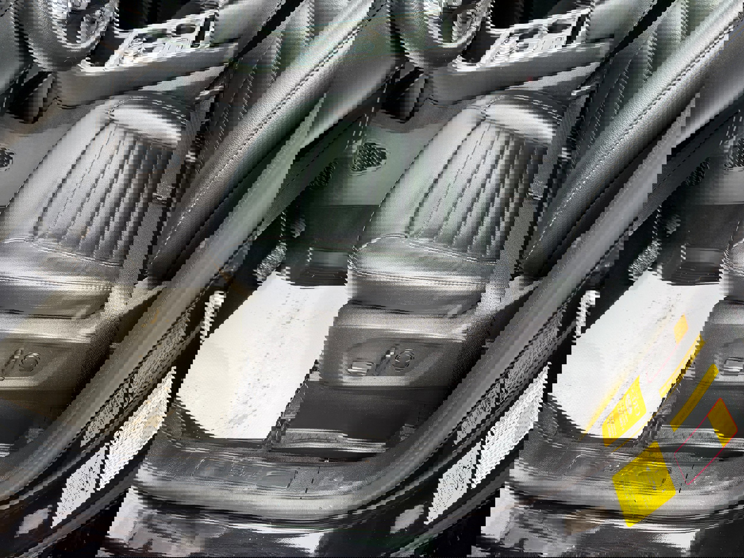 Certified 2023 Ford Edge SEL w/ Convenience Package image 18