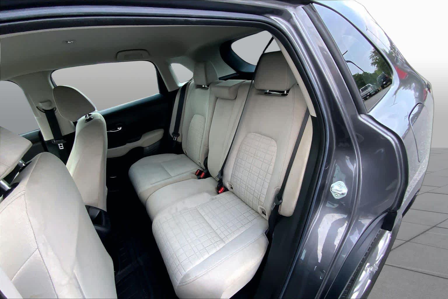 Used 2024 Honda HR-V LX image 20