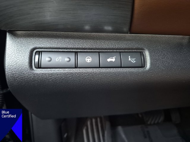 Used 2025 Nissan Pathfinder Platinum w/ Cargo Package FWD image 19