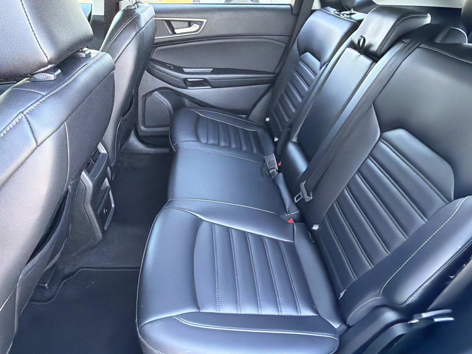 Certified 2024 Ford Edge SEL image 23