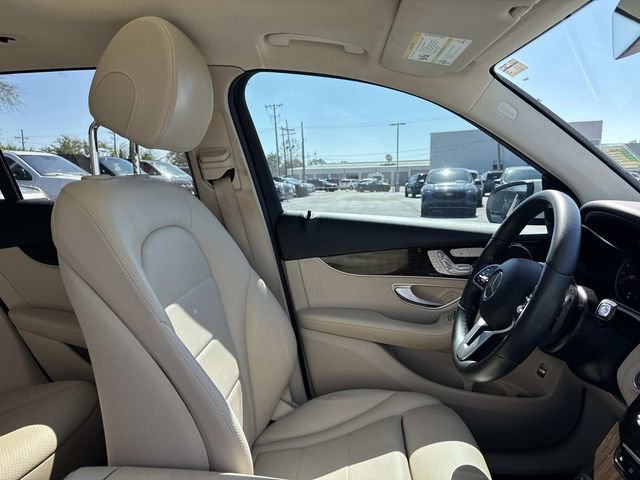 Used 2022 Mercedes-Benz GLC 300 BASE image 10