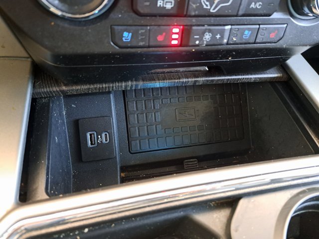 Certified 2021 Ford F350 Lariat w/ Tremor Off-Road Package image 14