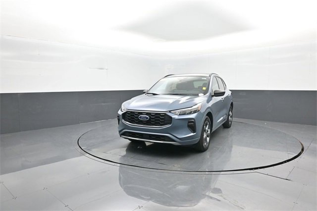 Certified 2023 Ford Escape ST-Line w/ Tech Pack #1 image 3