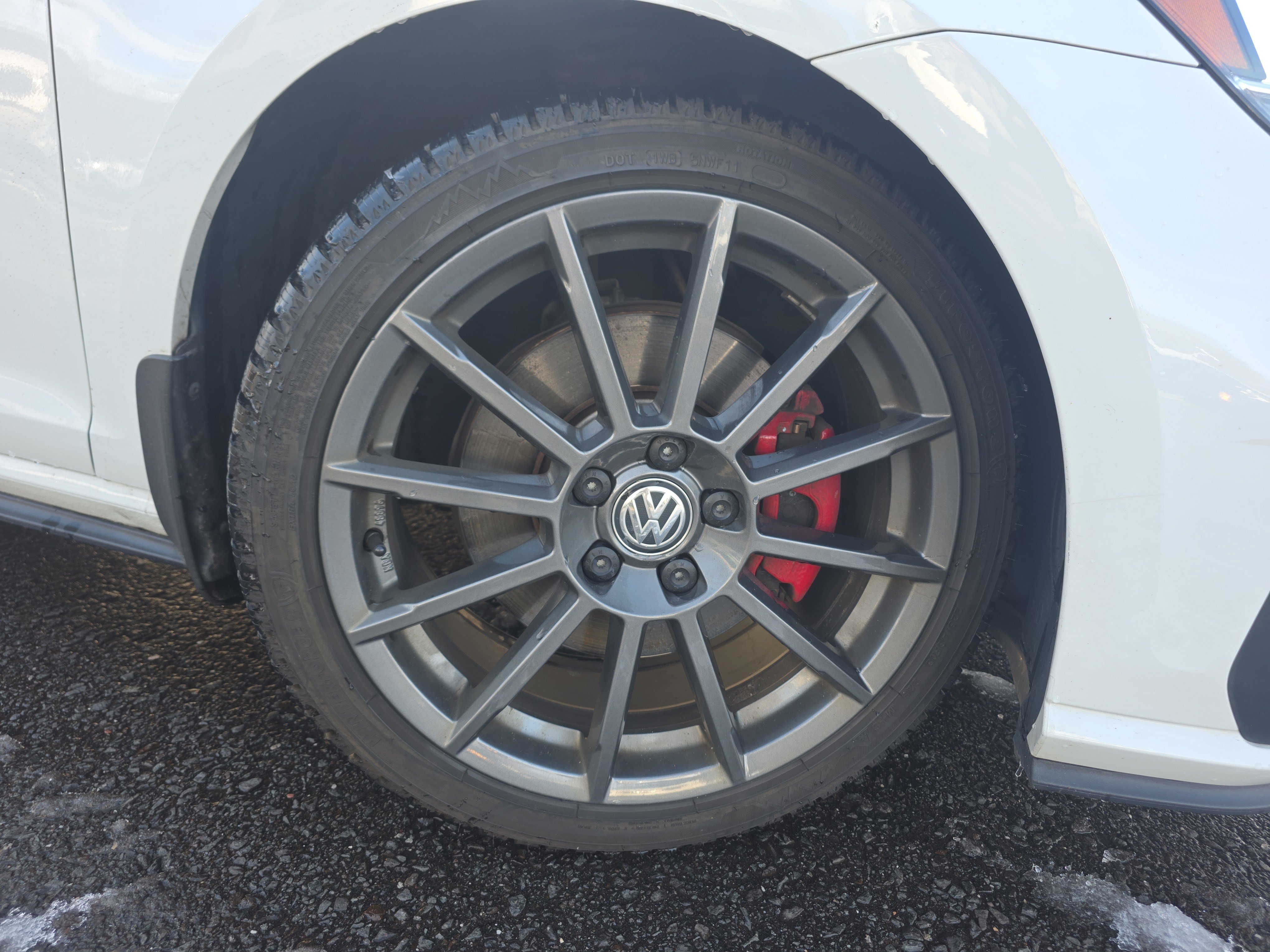 Used 2018 Volkswagen GTI S image 10