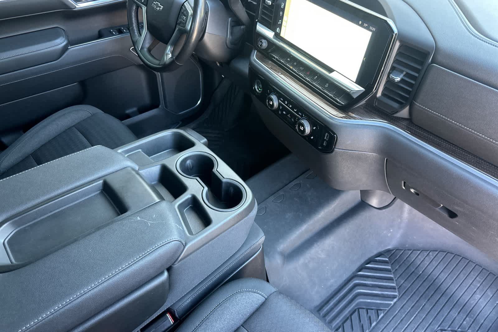 Used 2022 Chevrolet Silverado 1500 LT Trail Boss AWD/4WD image 15