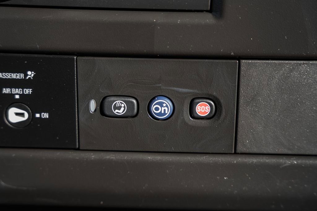 Used 2024 GMC Savana 2500 w/ Driver Convenience Package image 27